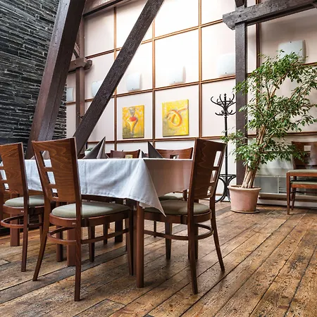 Orea Arigone Ξενοδοχείο Όλομουτς