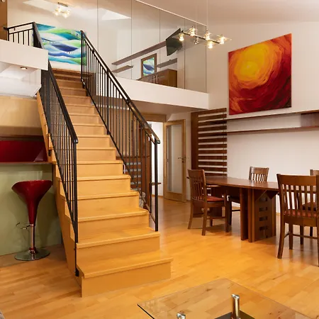 Orea Arigone Όλομουτς